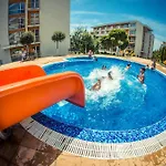 Sea Club Complex