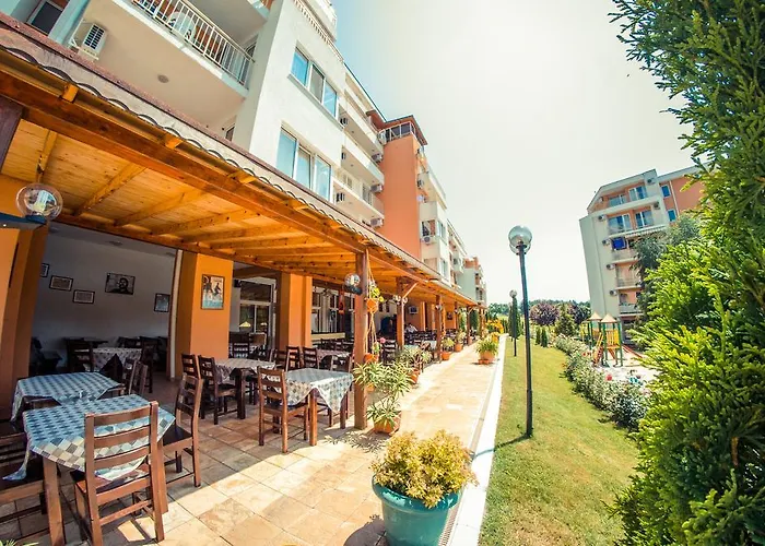 Sea Club Complex