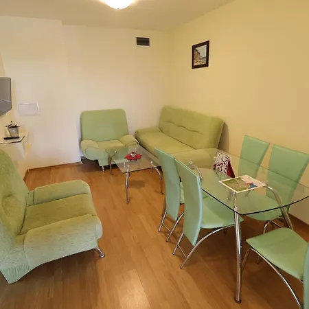 아파트 Sea Club Complex 스베티 블라스