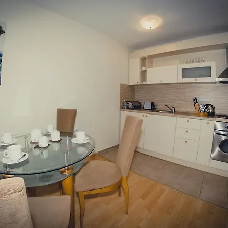 아파트 Sea Club Complex 스베티 블라스