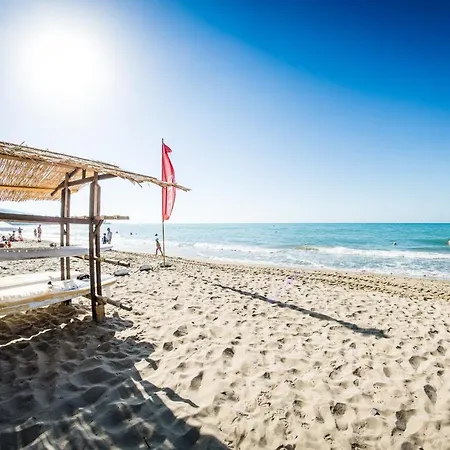 아파트 Sea Club Complex 스베티 블라스